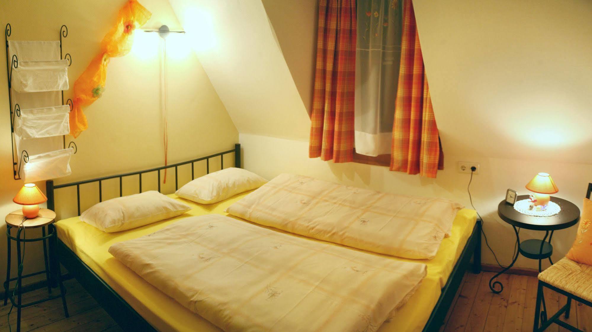 Worners Schloss Weingut & Wellness-Hotel Prichsenstadt Luaran gambar