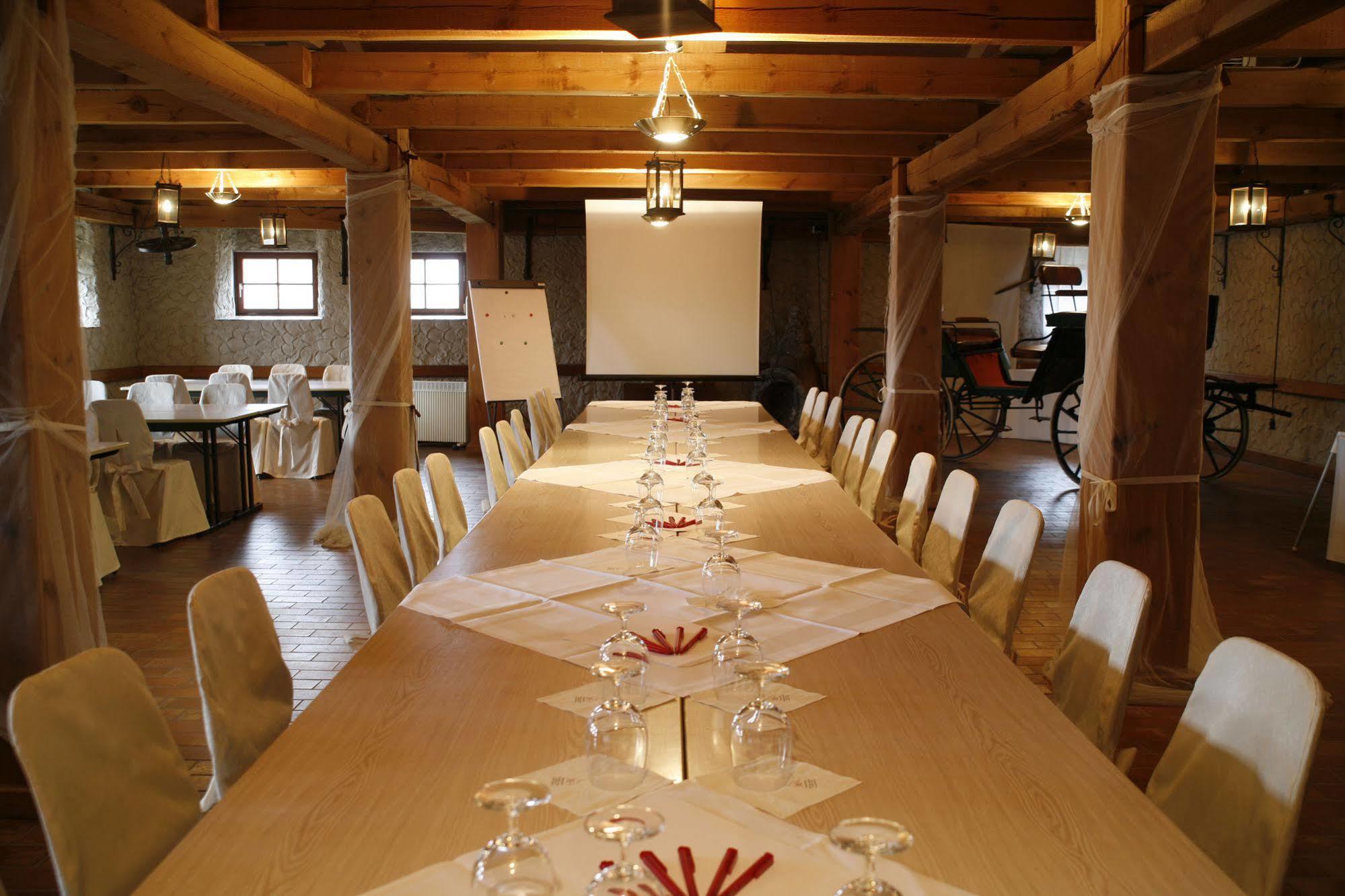 Worners Schloss Weingut & Wellness-Hotel Prichsenstadt Luaran gambar